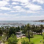 Geelong Waterfront Penthouse Apartment