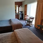 Abbotswood Motor Inn