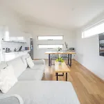 Charming Highton Hideaway Between Cbd And Surf Coast