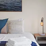 Little Malop Escape I Central Geelong