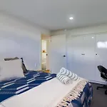 Bee At Scenic I 2 Bedroom Apartment Near Geelong Cbd