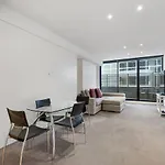 Edgewater 109