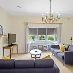 Old World Charm On Shannon