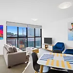 Soho 203