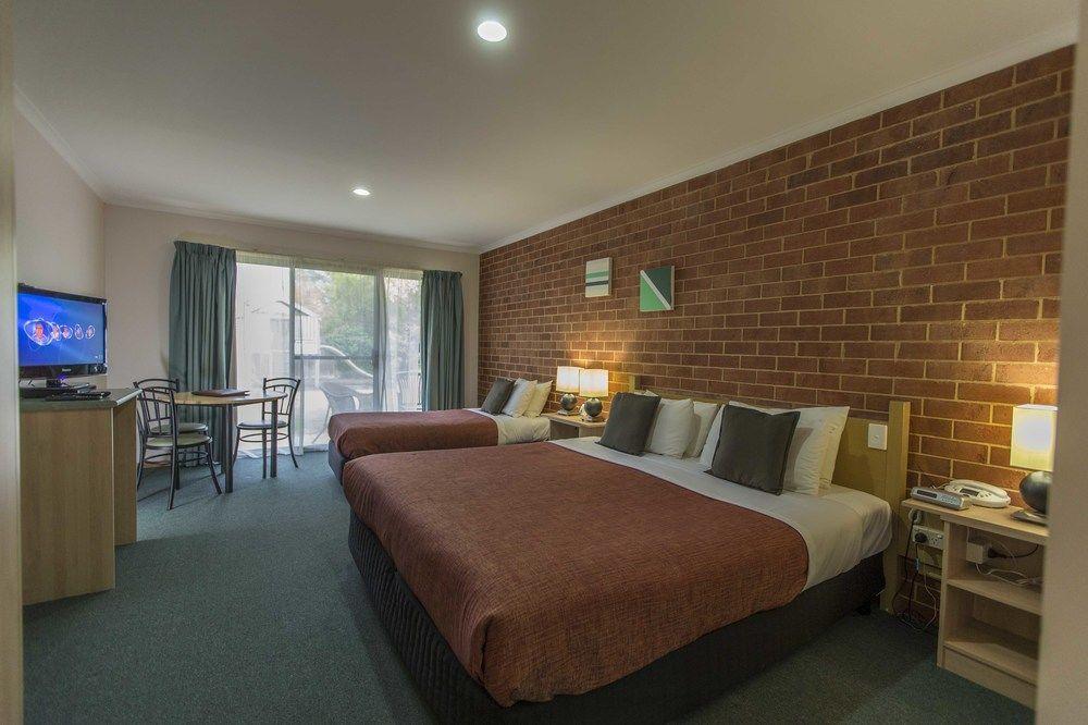 Motel Rose Garden 4*