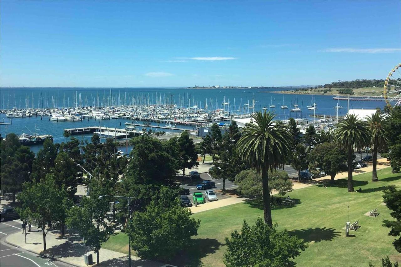 Waterfront Penthouse * Geelong