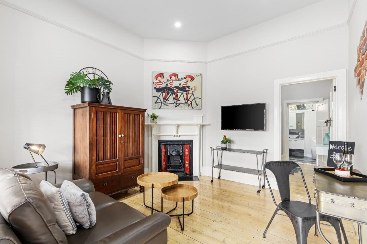 Boutique Heritage On Ryrie Cbd Opposite Hospital Apartment