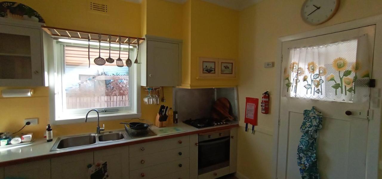 Holiday home East - 2 Bedrooms - Mimosa