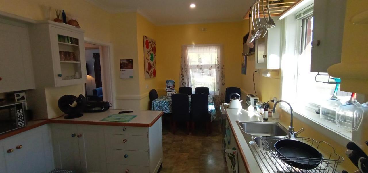 East - 2 Bedrooms - Mimosa Holiday home
