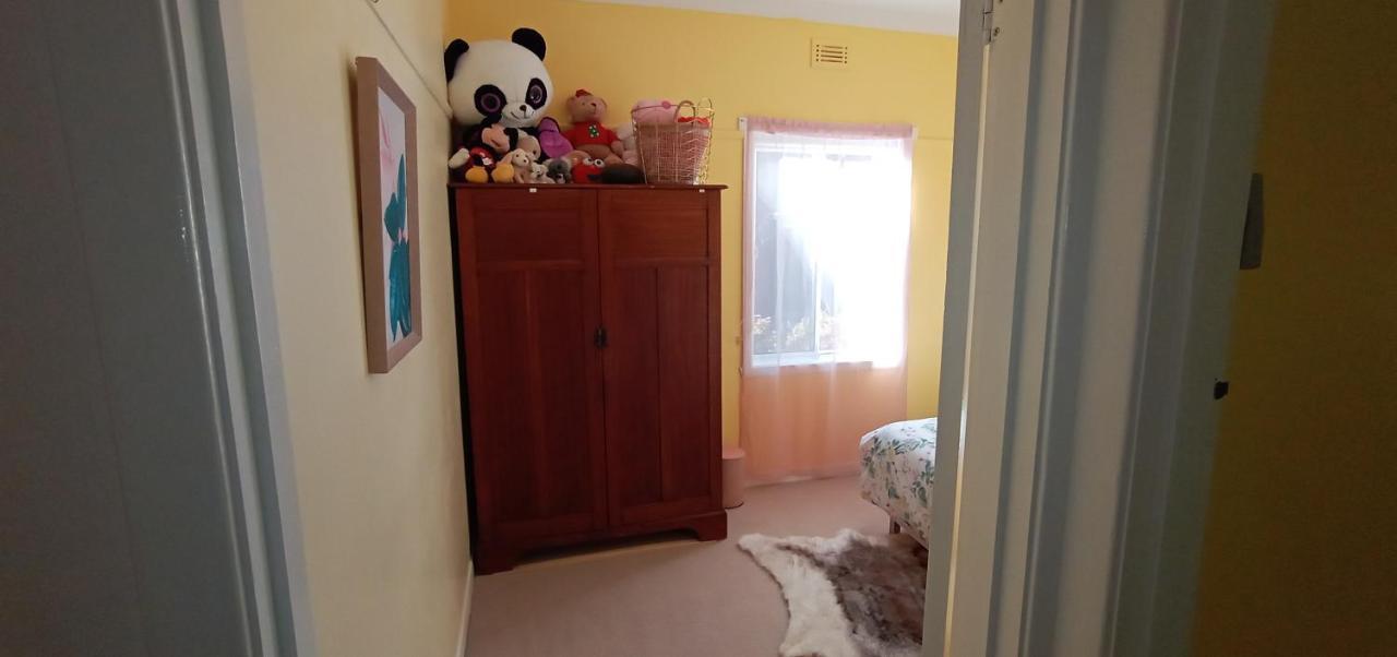 East - 2 Bedrooms - Mimosa