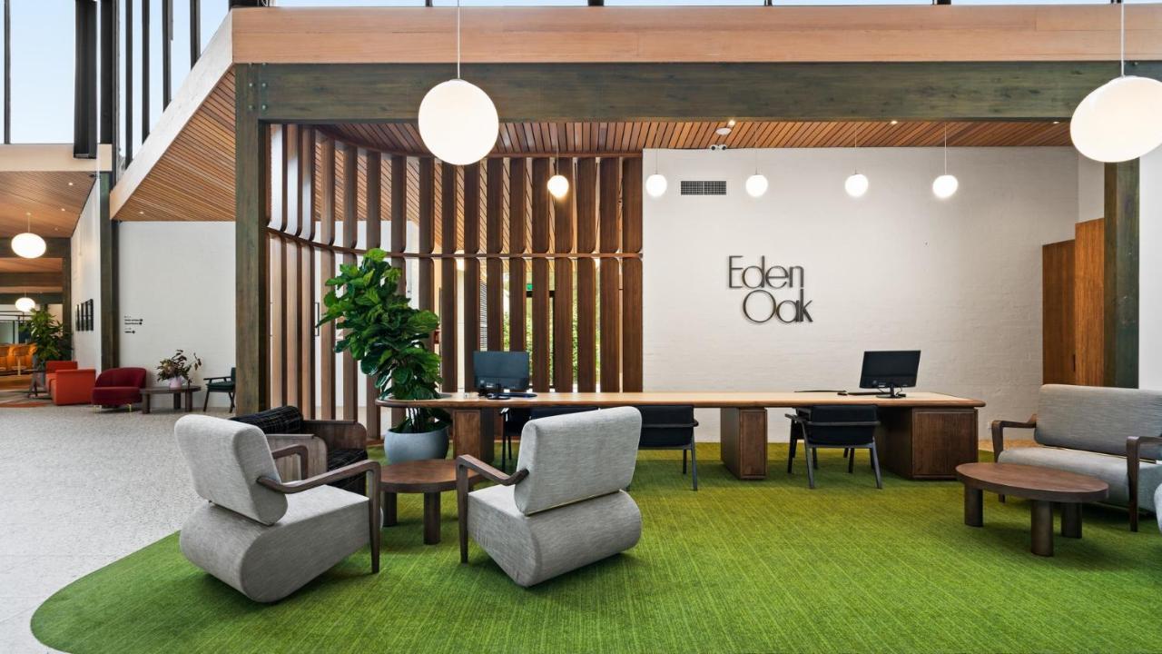 Eden Oak 4*