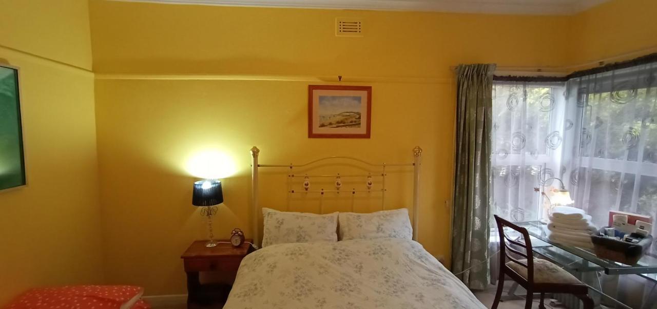 Holiday home East - 2 Bedrooms - Mimosa Geelong