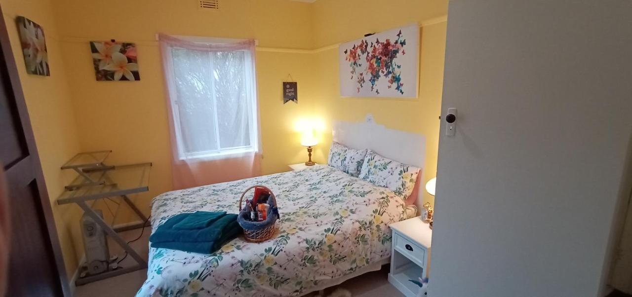 East - 2 Bedrooms - Mimosa Holiday home *