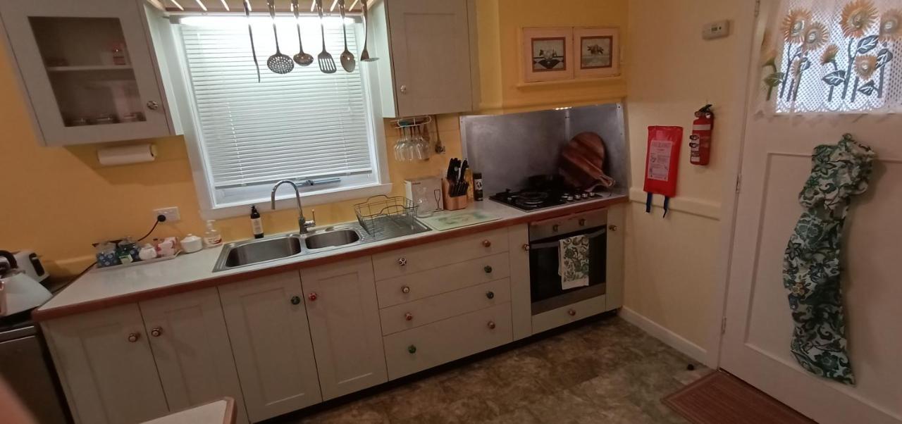 Holiday home East - 2 Bedrooms - Mimosa *