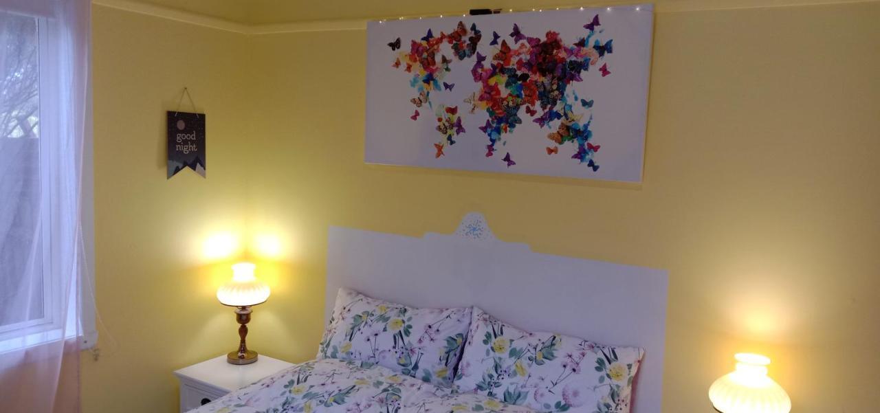 East - 2 Bedrooms - Mimosa Holiday home *
