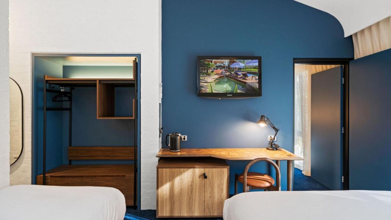 Eden Oak Hotel 4*