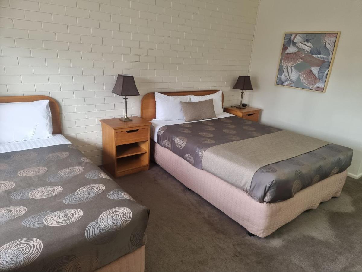 Motel Hacienda 3*