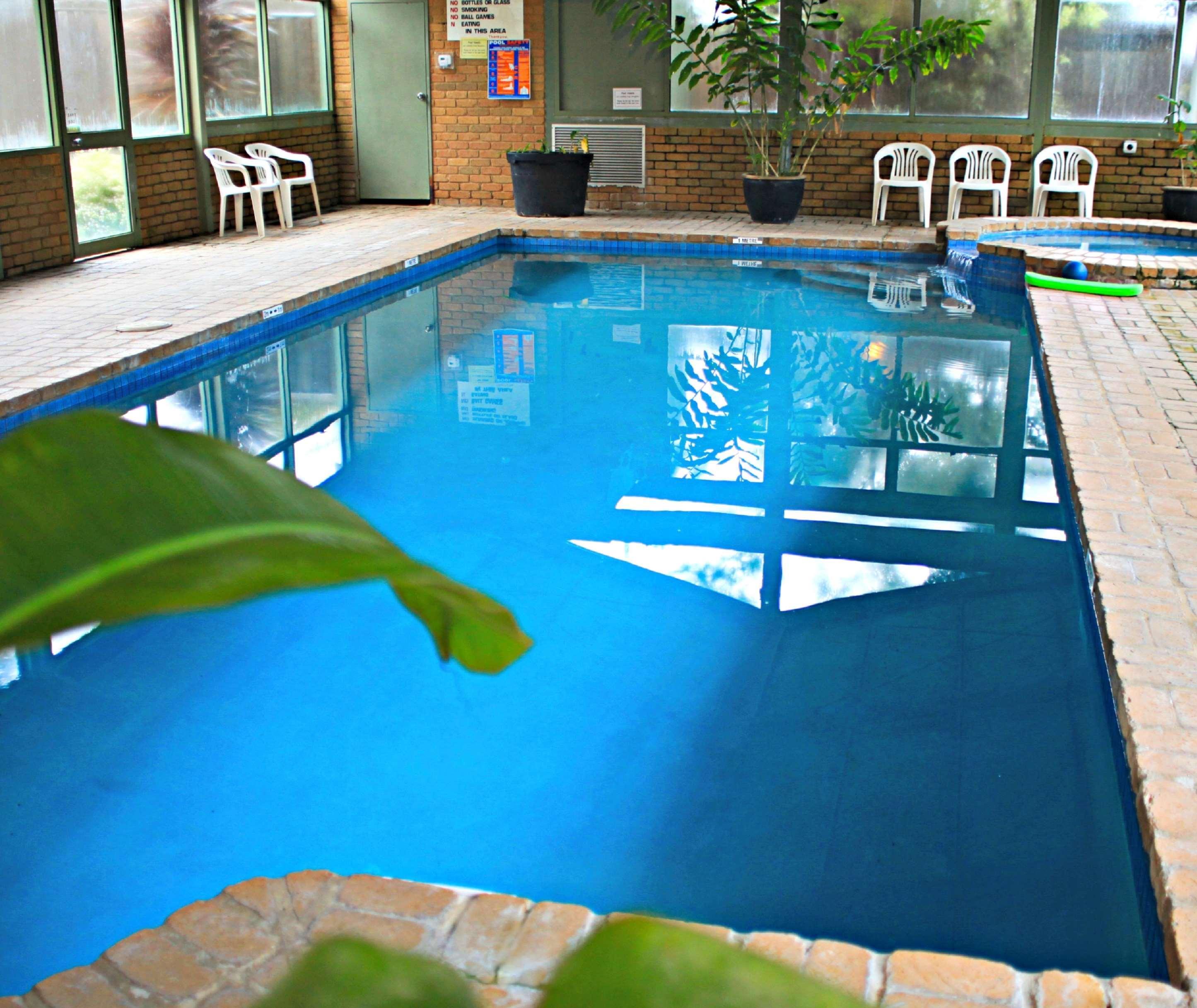Western Motor & Serviced Motel