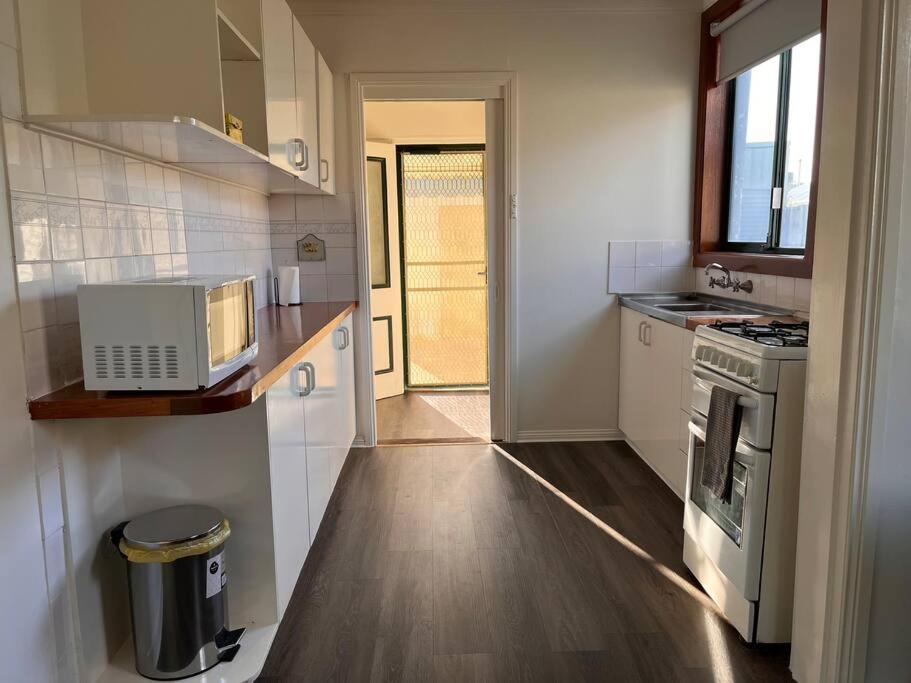 Cheerful 2 Bedroom House With A Beautiful Veranda Holiday home