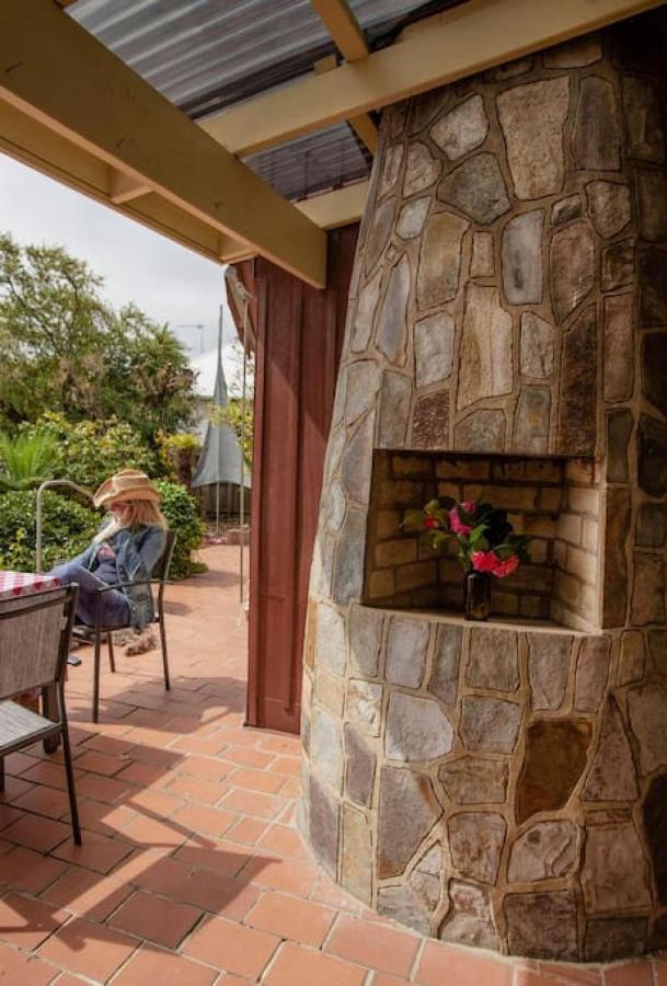 Holiday home Very Cool Mid Century, Pet Friendly Urban Oasis Geelong