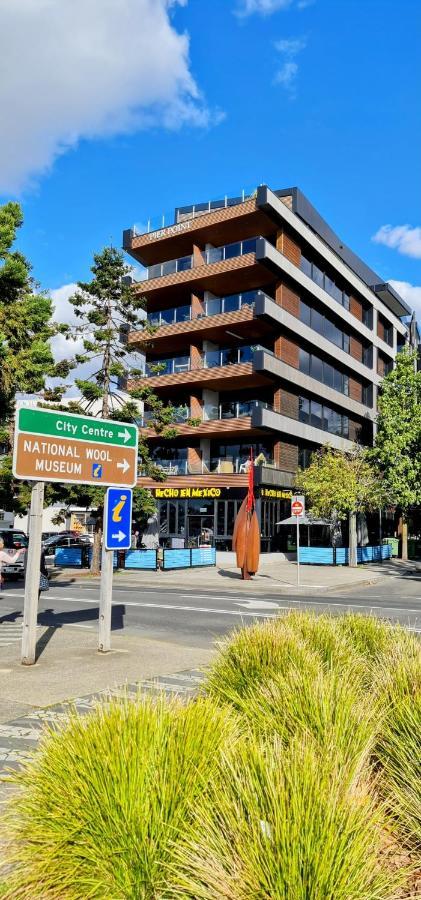 Pierpoint 401 Apartment