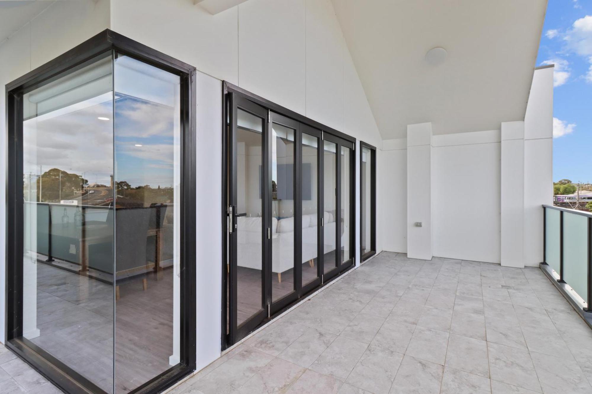 York St Apartment