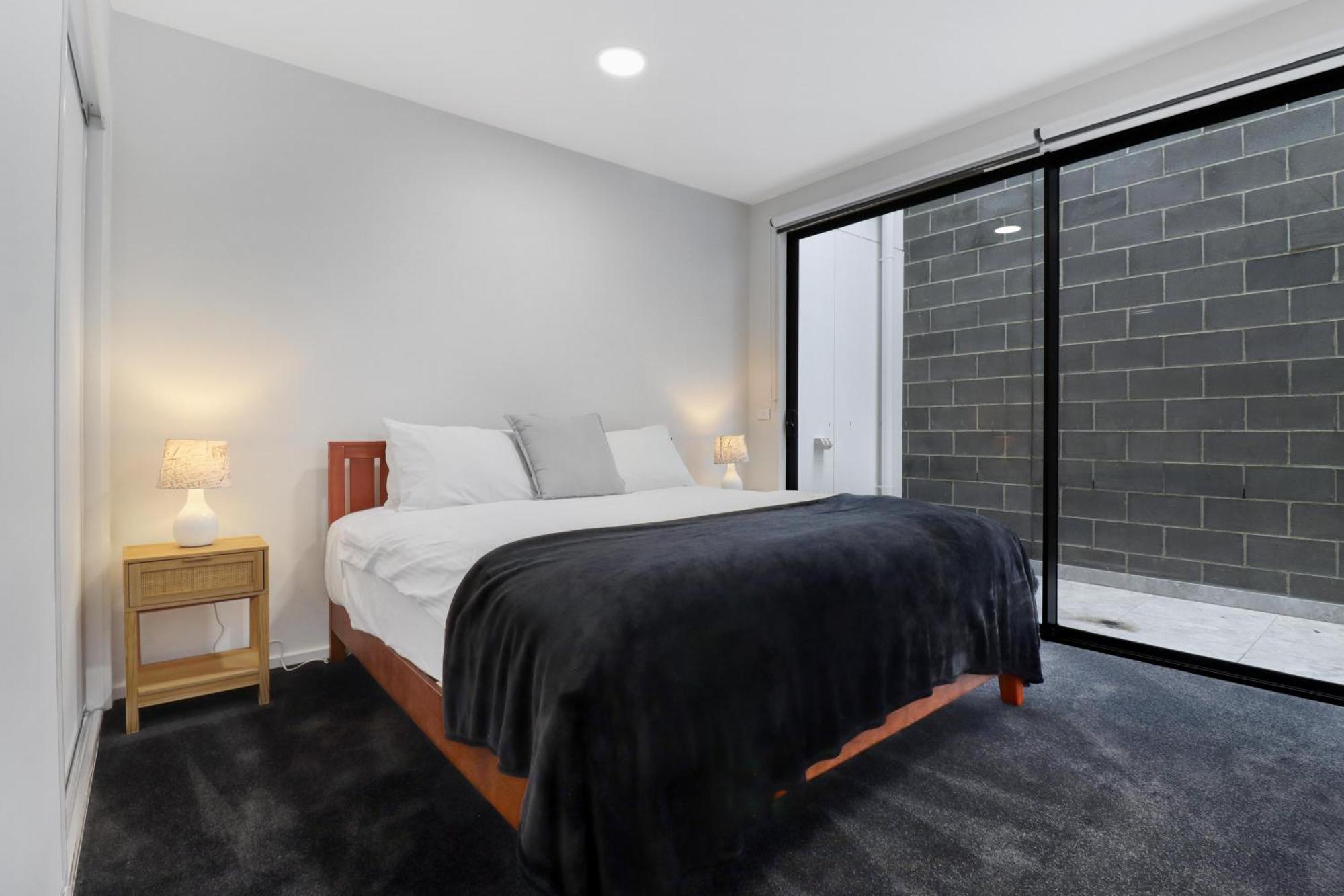 York St Apartment