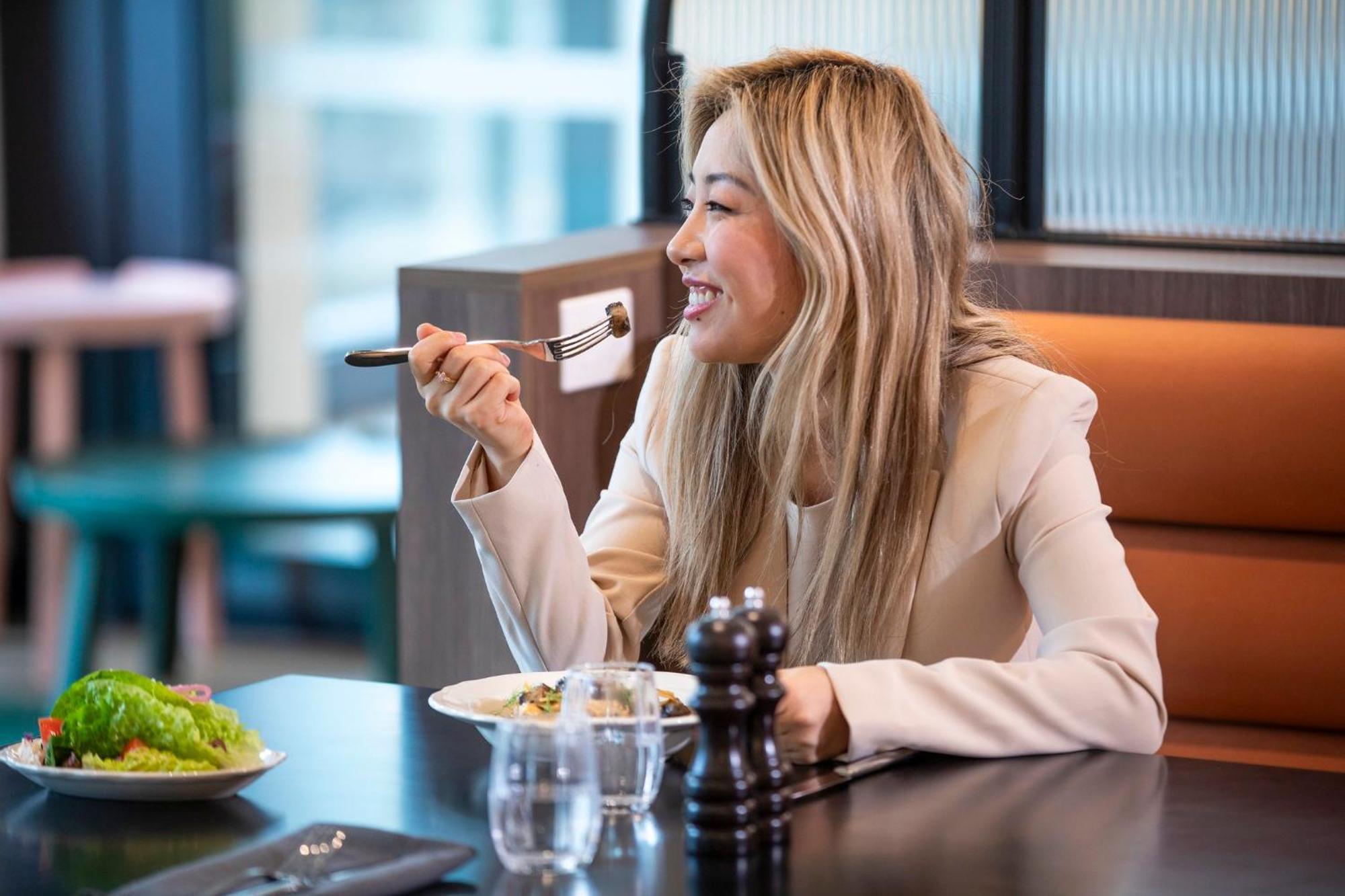 & By Ihg Geelong
