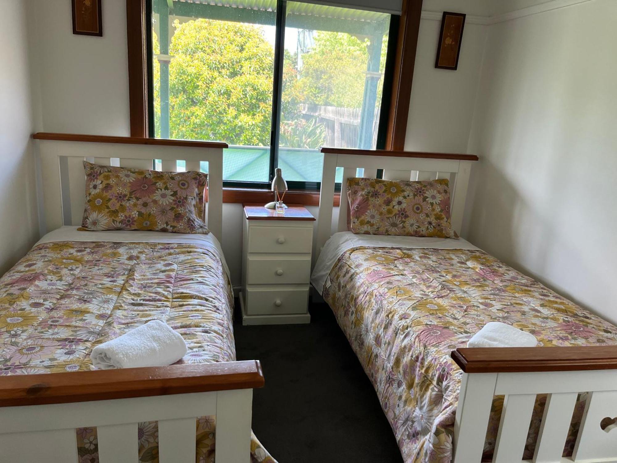 Cheerful 2 Bedroom House With A Beautiful Veranda