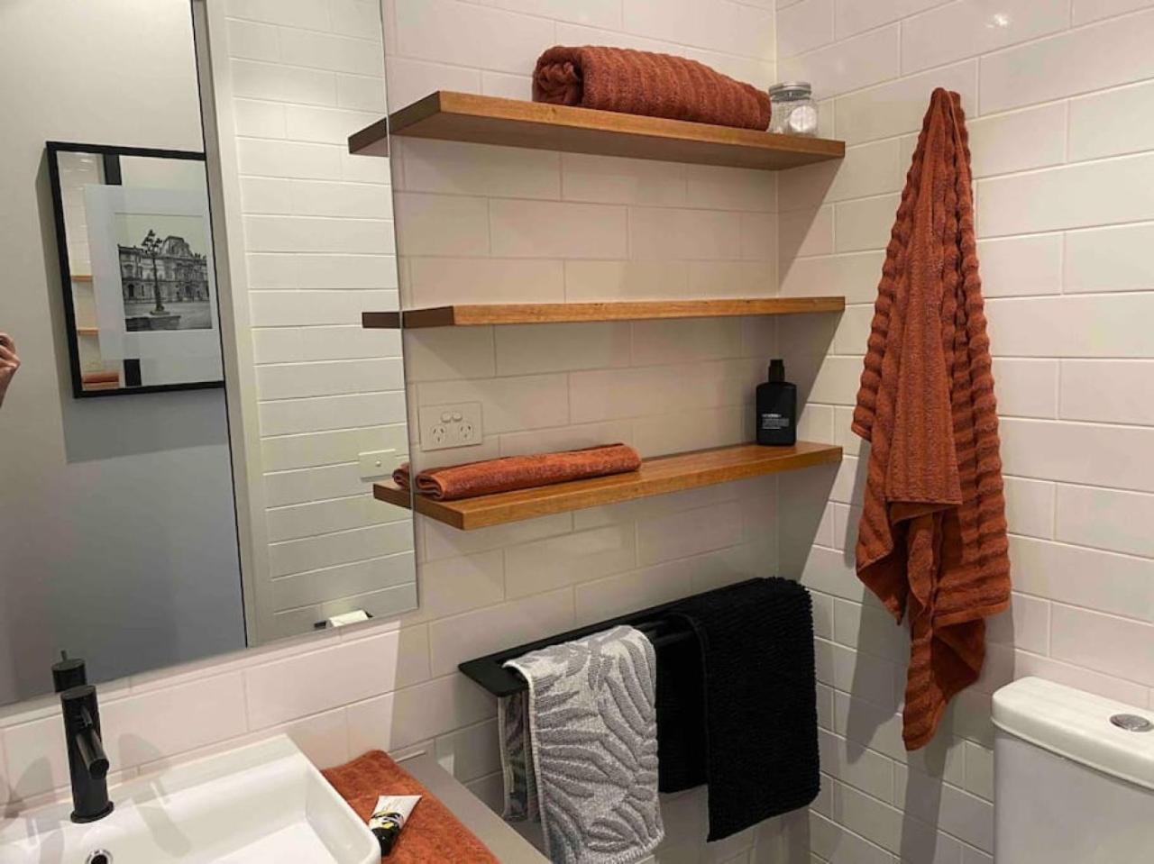 Manhattan On Moorabool - Heritage Listed Cbd Apartment