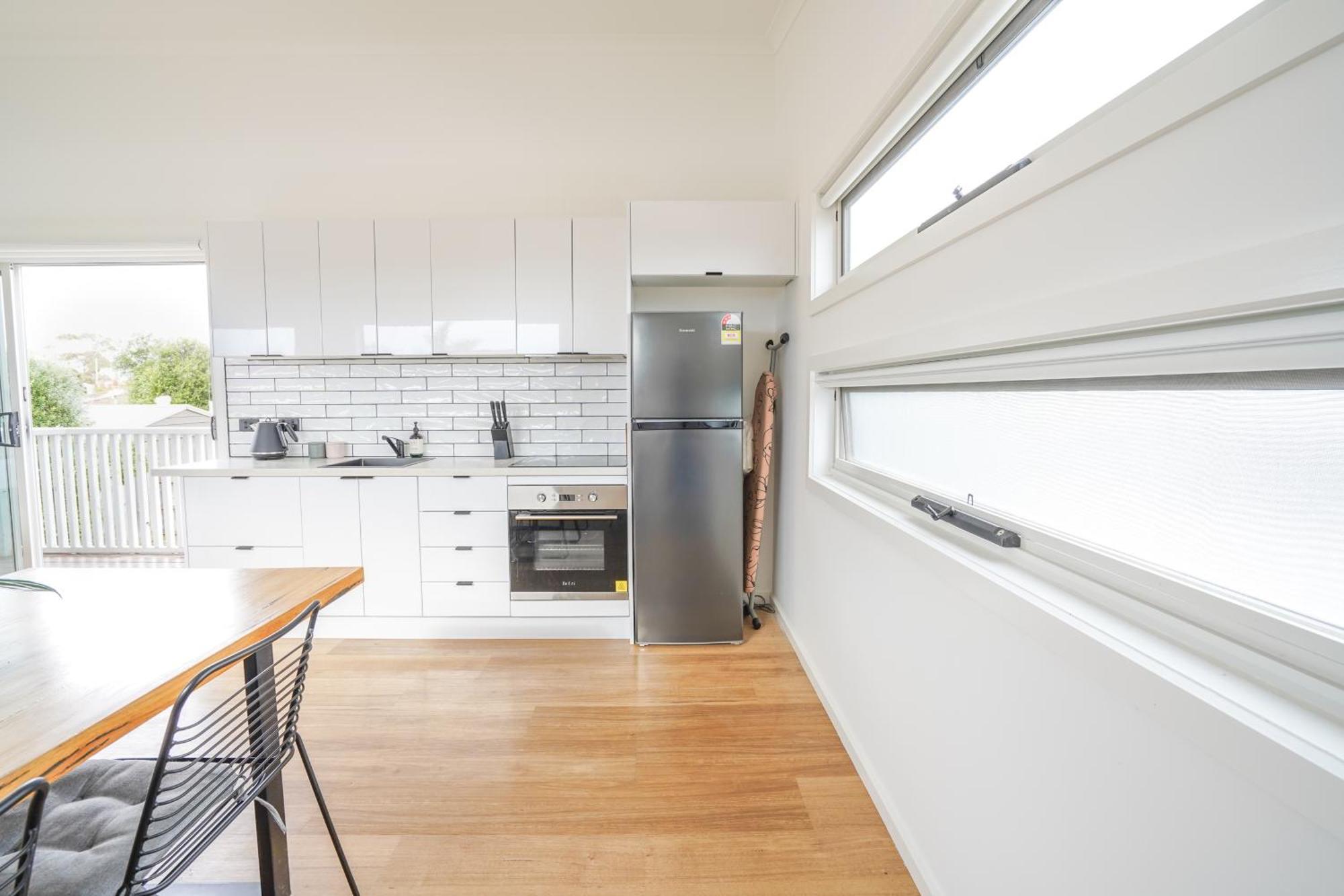 Charming Highton Hideaway Between Cbd And Surf Coast