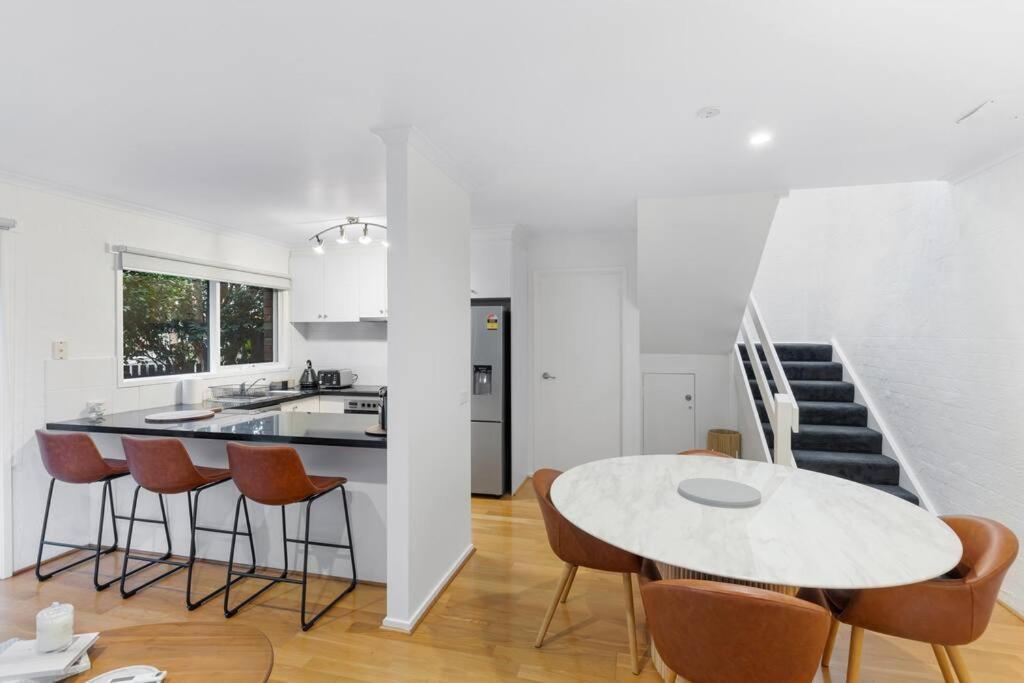 A Away From In Apartment