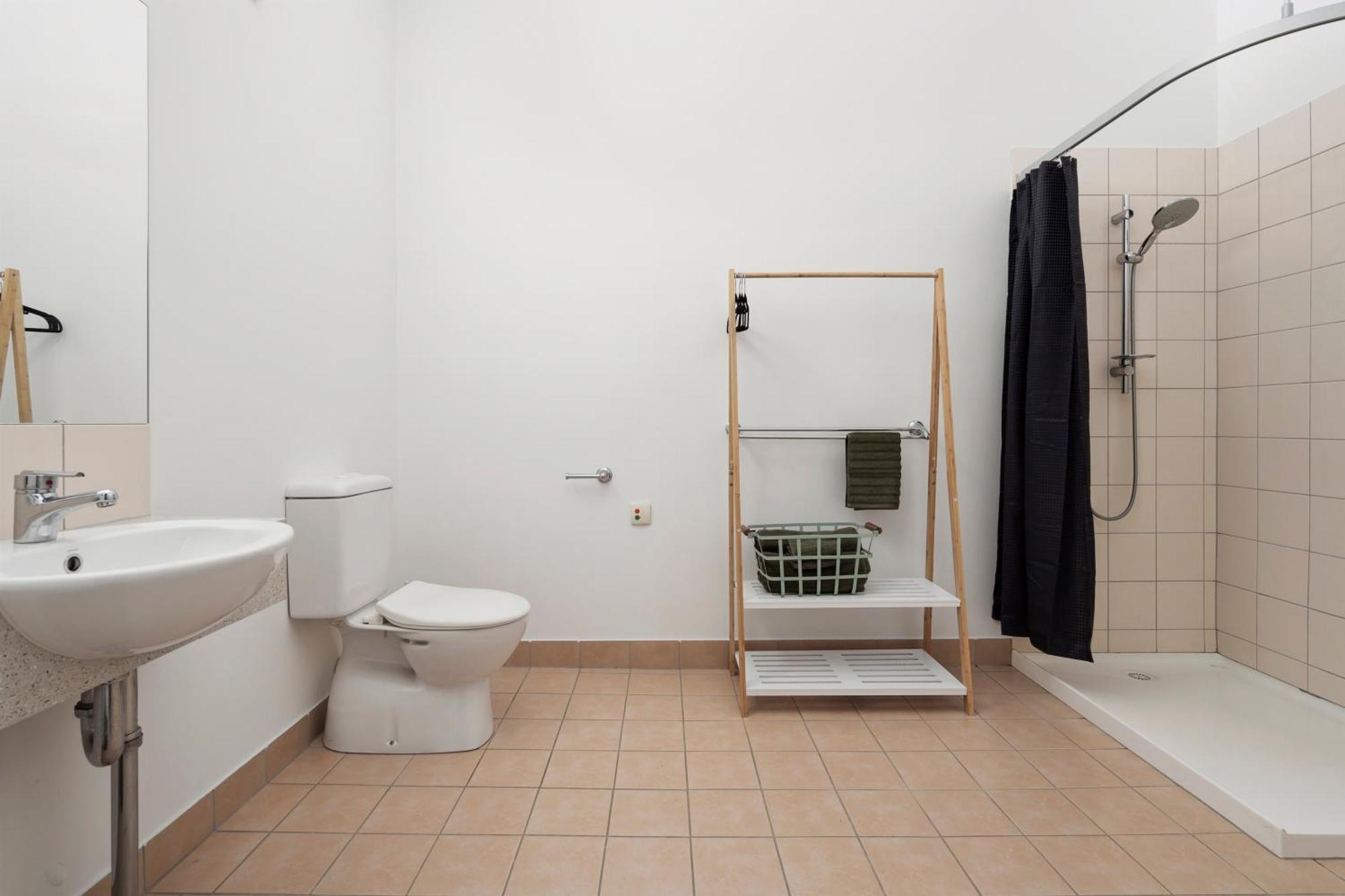 Myers Manor I Cbd Guest house *