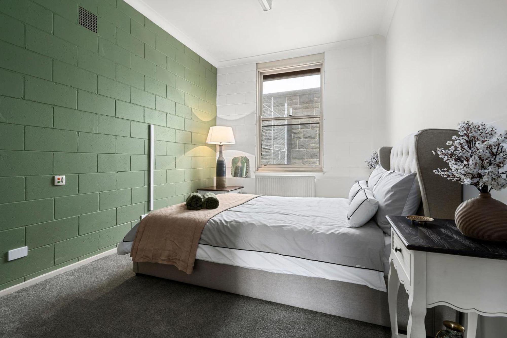 Guest house Myers Manor I Cbd