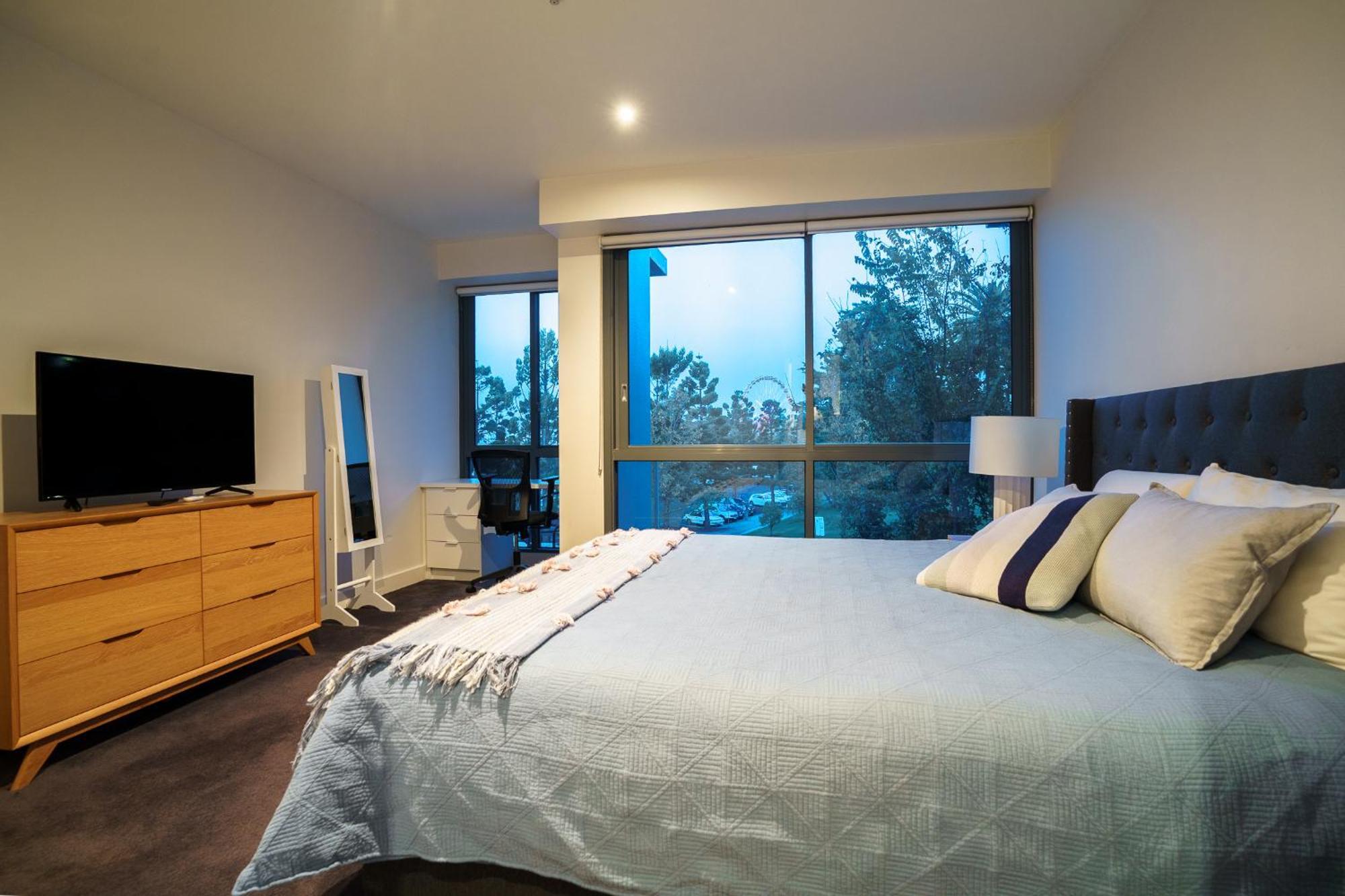 Apartment Luxury Overlooking Marina *