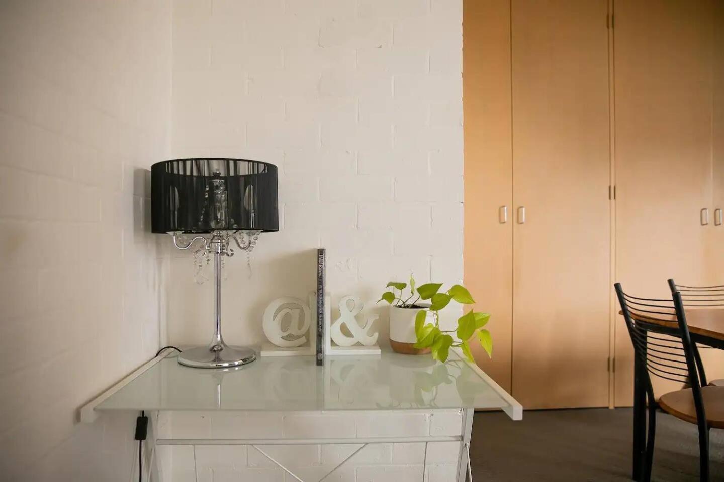 Apartment Mid-century Gem - Cbd Geelong