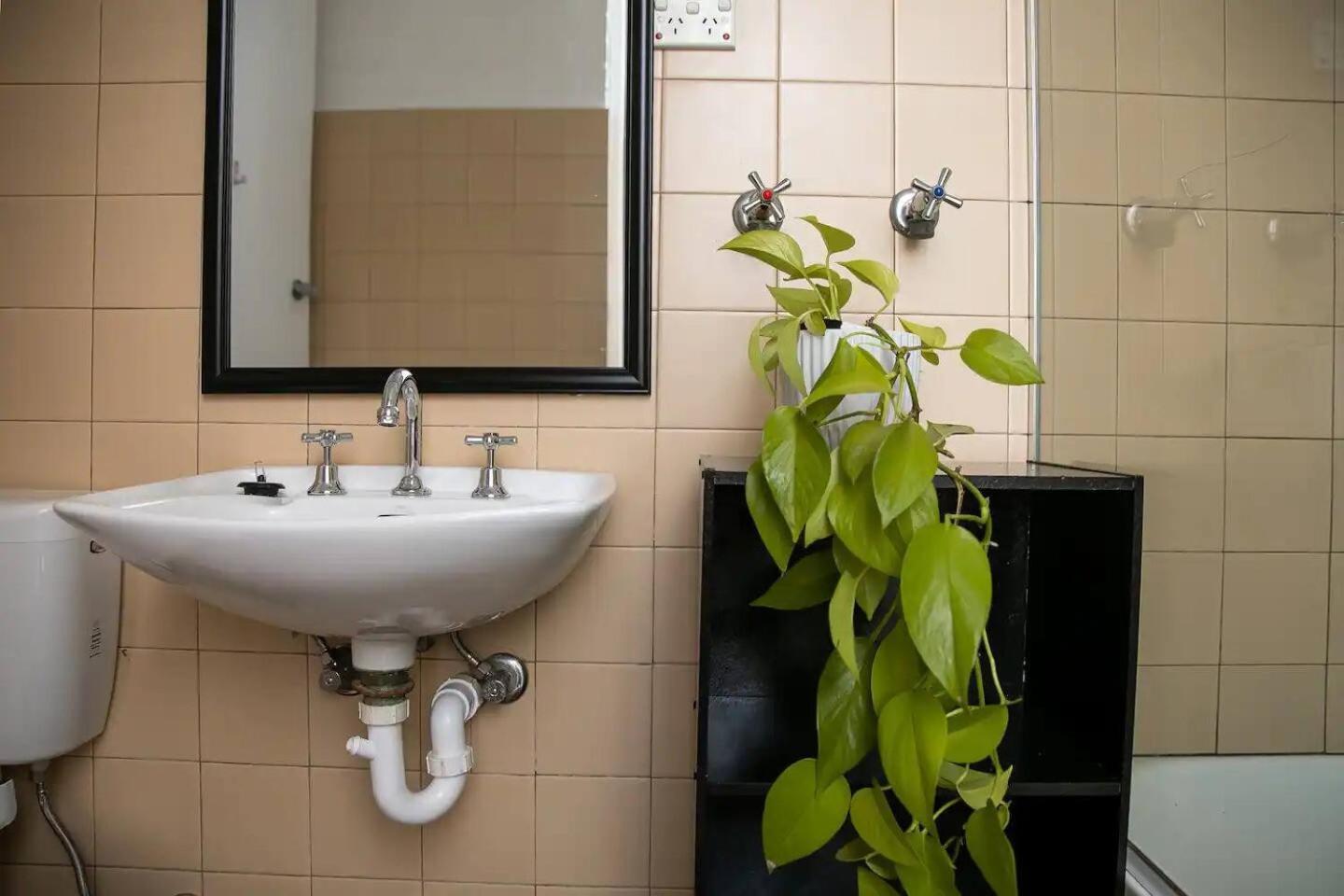 Apartment Mid-century Gem - Cbd Geelong