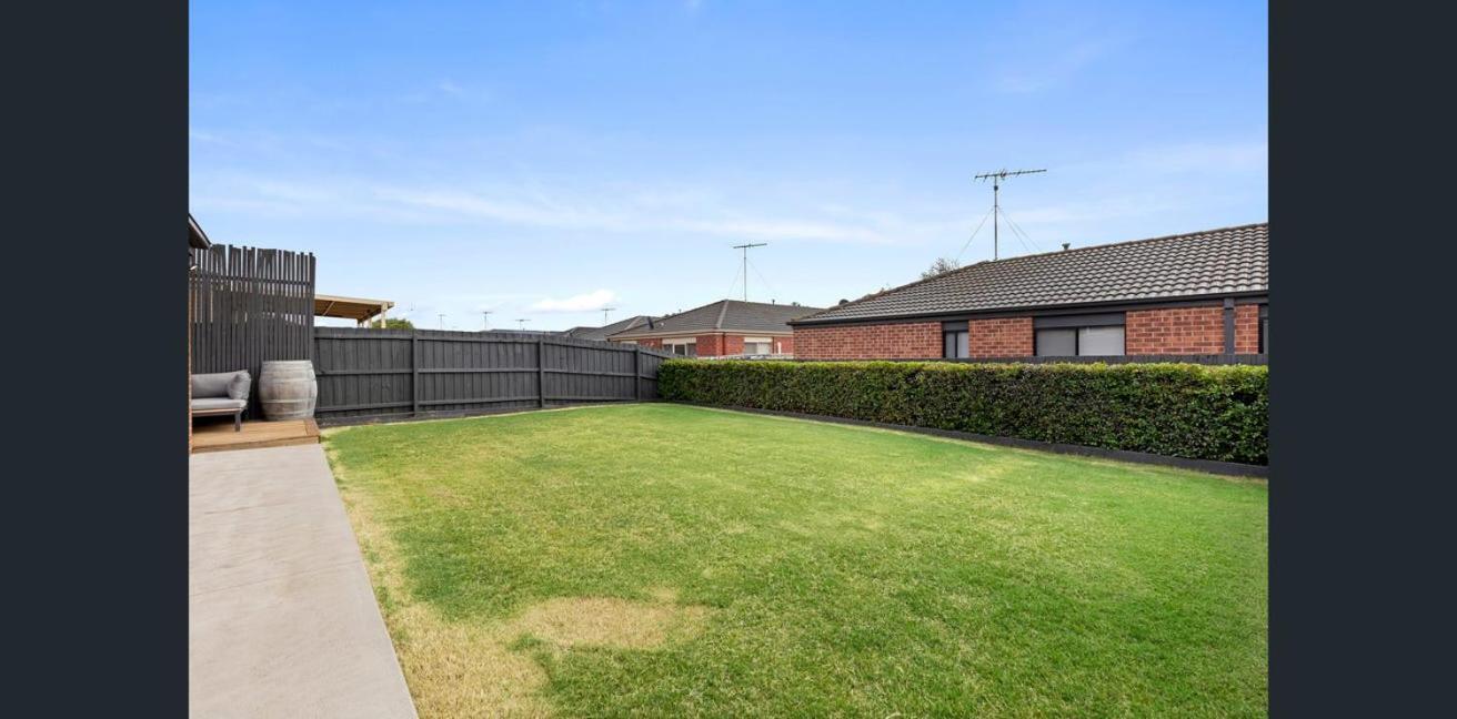 Family Getaway - & Surf Holiday home