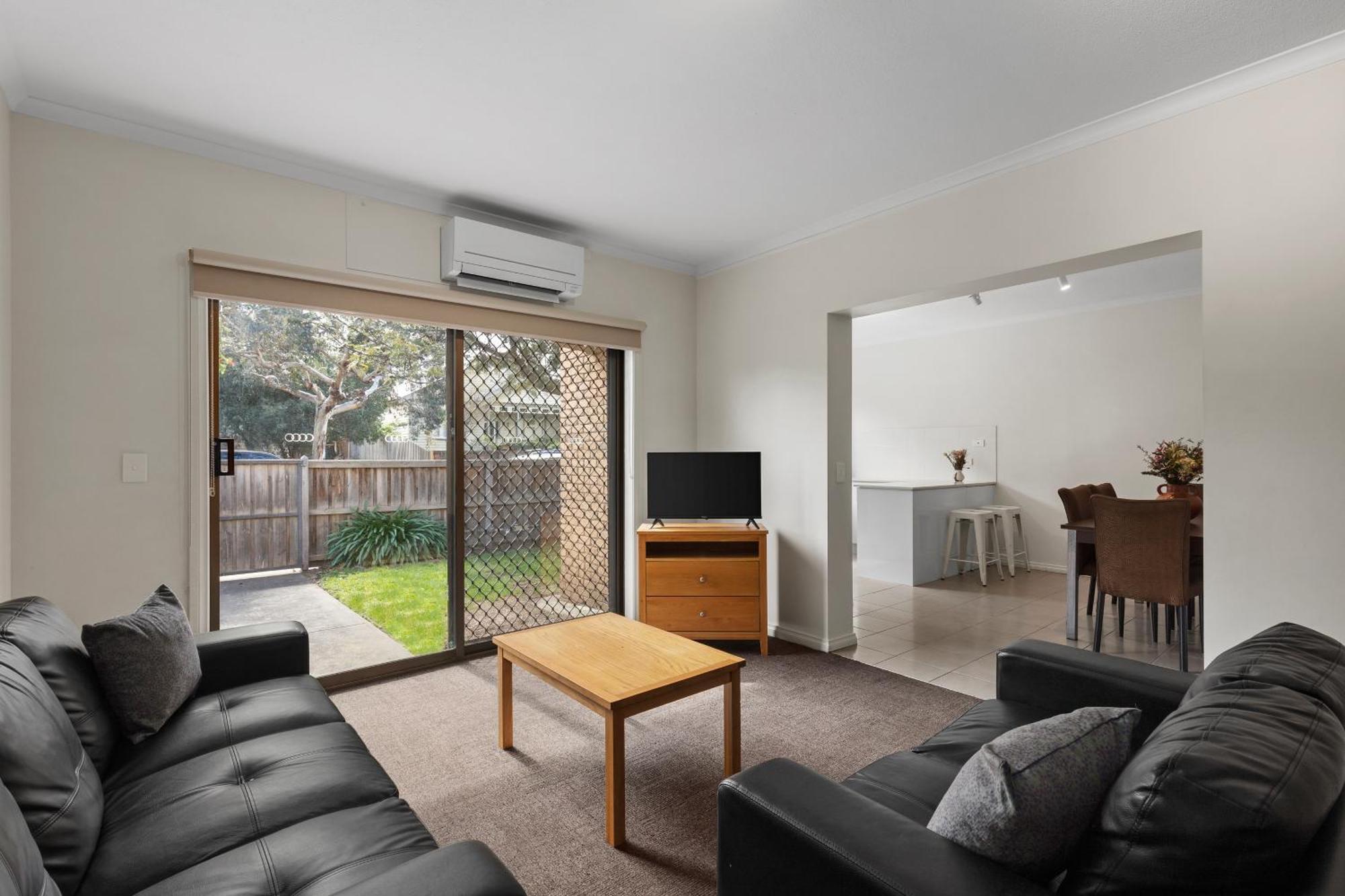 Western Motor & Serviced Motel