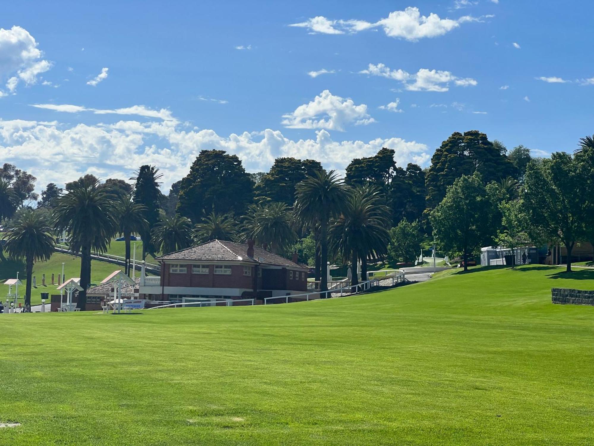 Modern In Geelong!