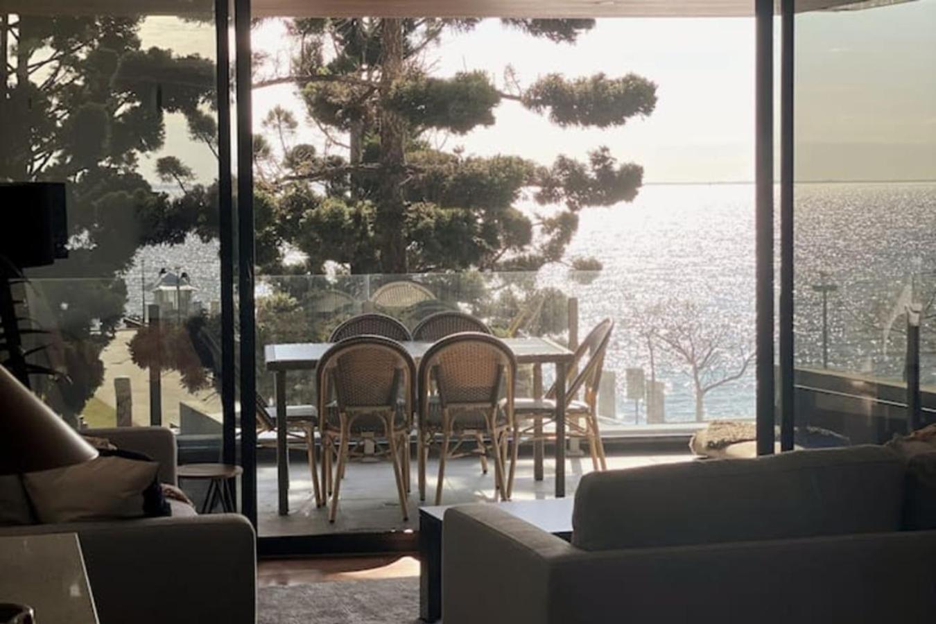 3 Bedroom Pier Point With Bay Views On The Waterfront 801 Apartment *