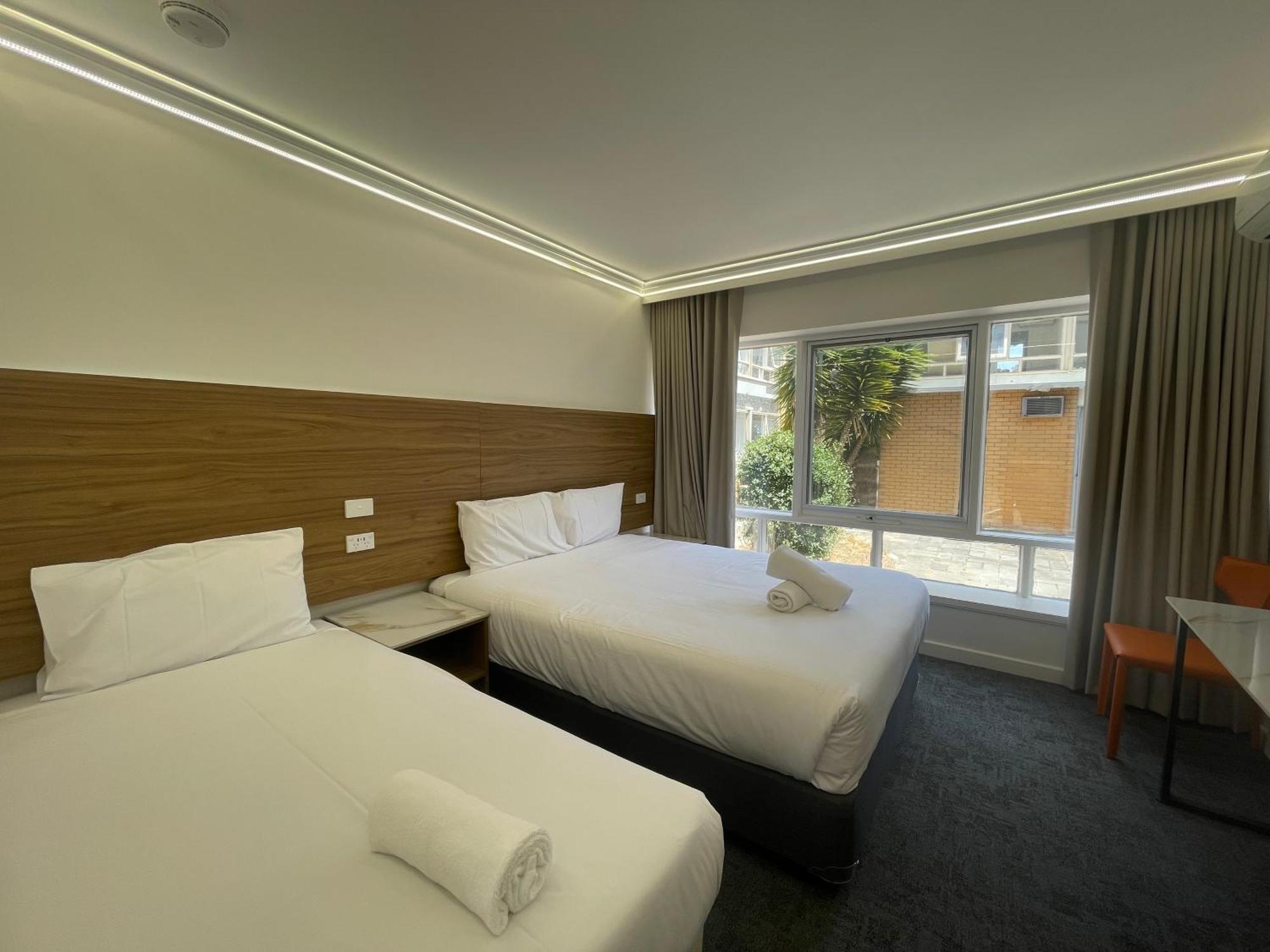 Motel Kingsway 4*