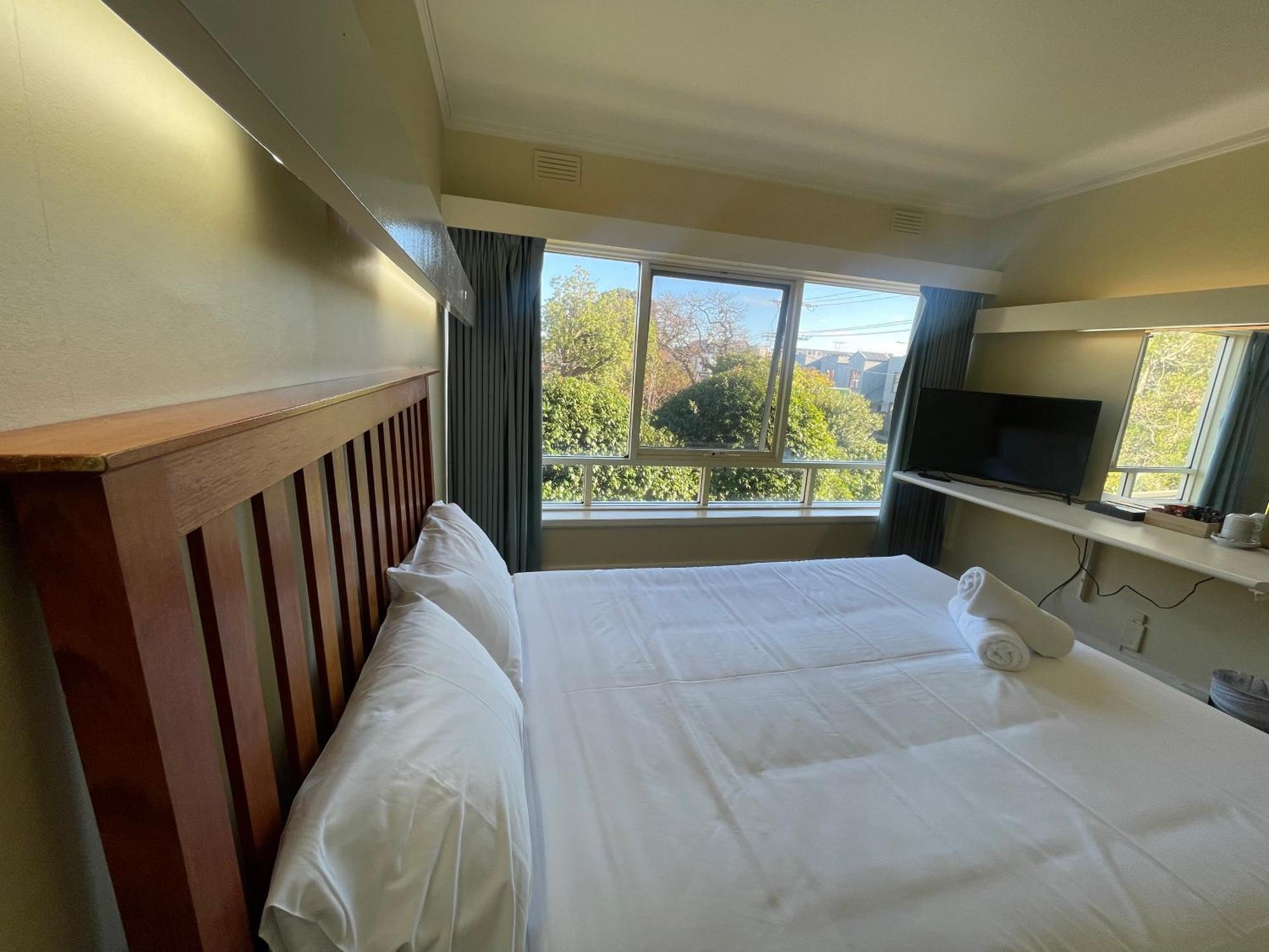 Kingsway Motel