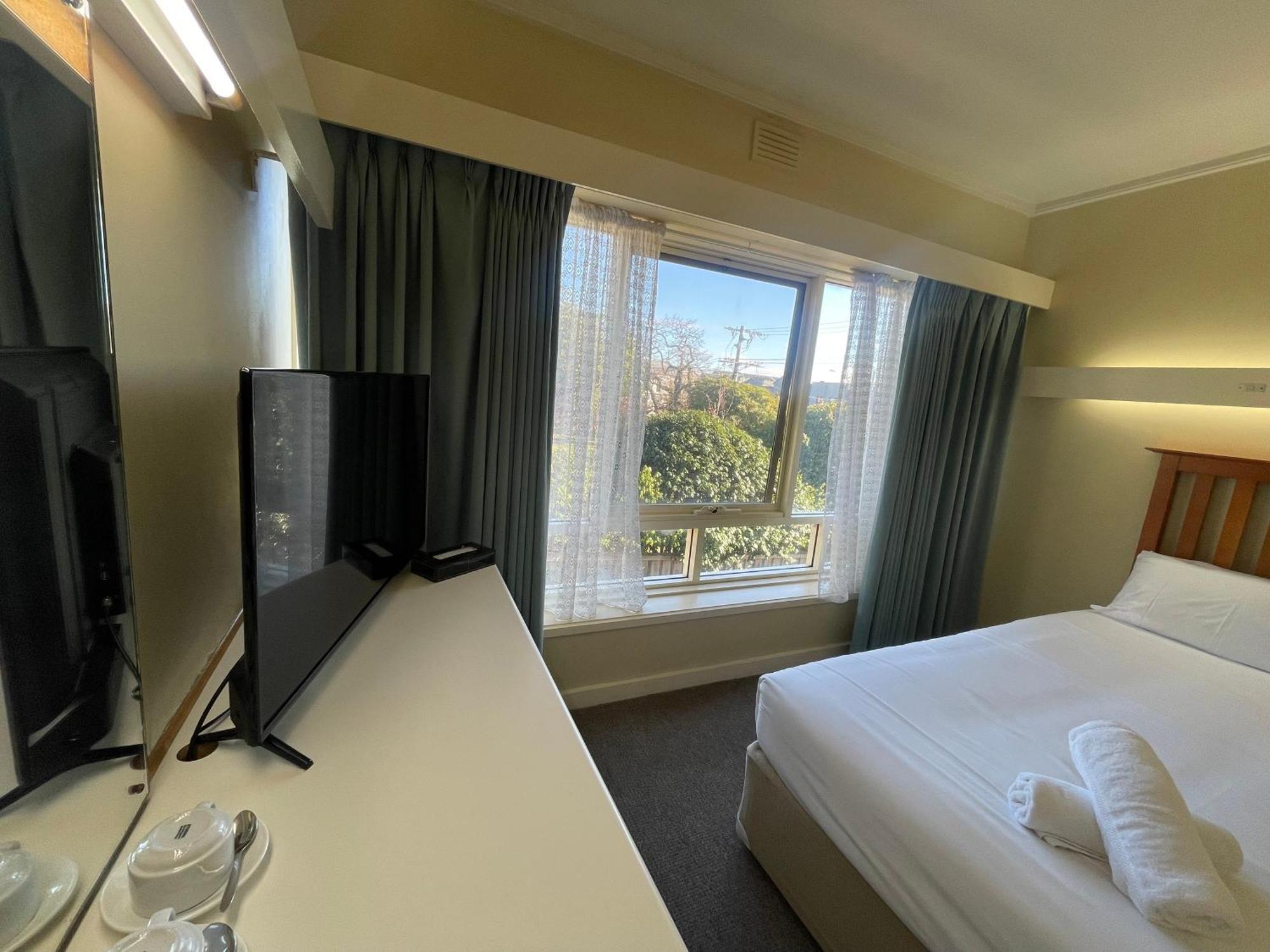 Kingsway Motel 4*