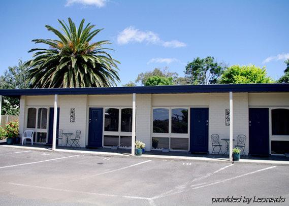 Hacienda Motel