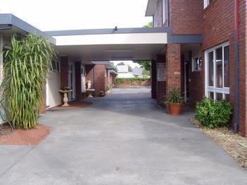 Kardinia Park 3*