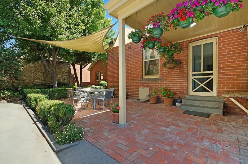 Gatehouse On Ryrie Bed & Breakfast Geelong