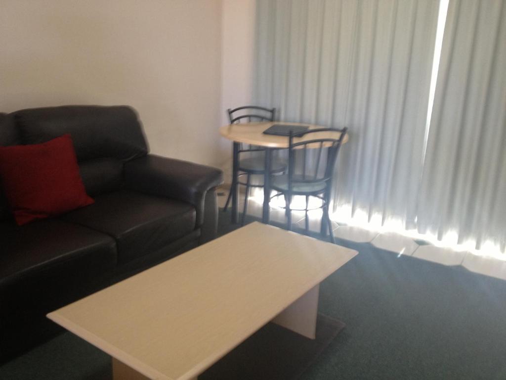 Rose Garden 4* Geelong