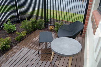 Devlin Aparthotel 4*