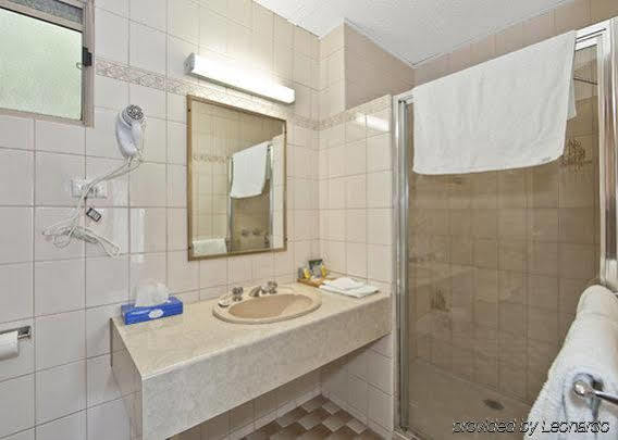 Bay 4* Geelong